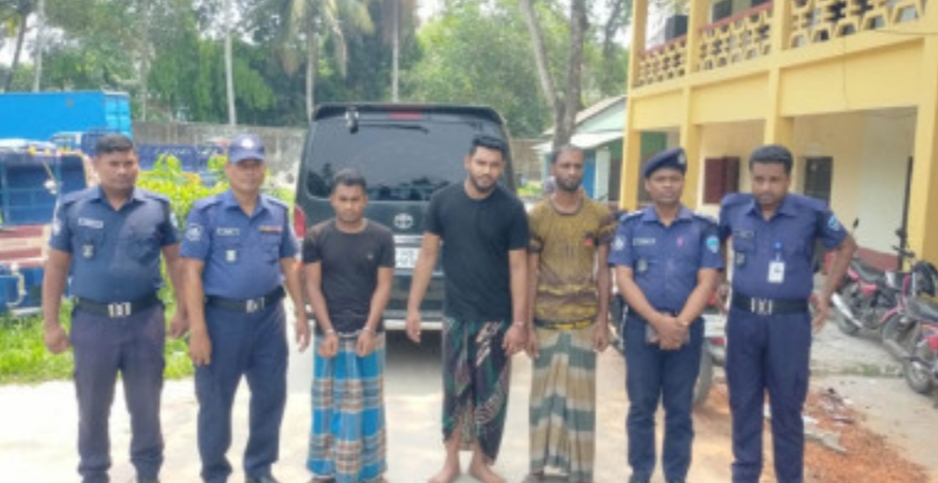 ফেসবুকে প্রেম দেখা করতে এসে সংঘবদ্ধ ধর্ষণের শিকার তরুণি, জড়িত তিন যুবক আটক