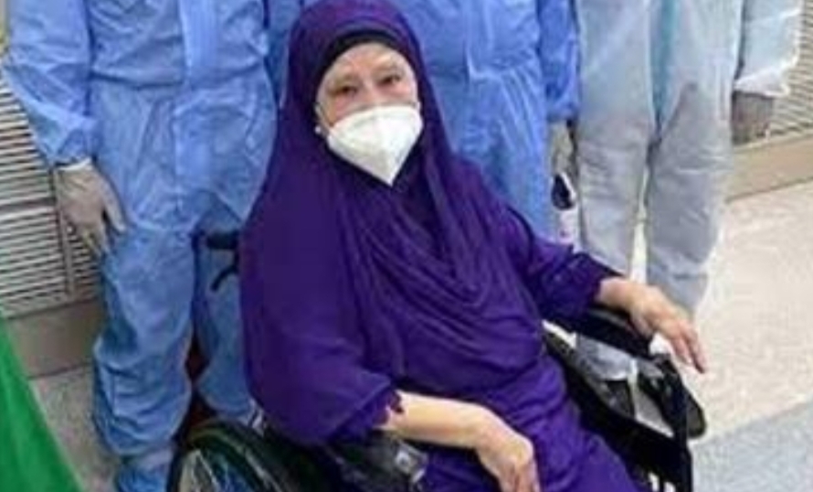 খালেদা জিয়া হাসপাতালে ভর্তি