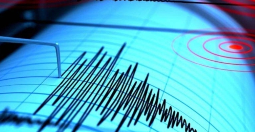 ভূমিকম্পে কাঁপল সারা দেশ