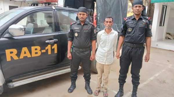 কুমিল্লায় বড় ধরনের মাদক উদ্ধার, এক মাদক ব্যবসায়ী গ্রেফতার