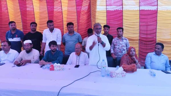 মনোহরগঞ্জের ভোটের বাতাসে মান্নান চৌধুরীর ঘোড়া প্রতীকের জয়রথ!