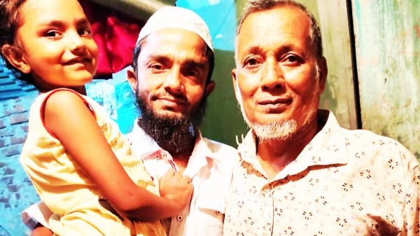 শিক্ষকতা ছেড়ে সাংবাদিকতায়, কি পেলেন কি হারালেন?