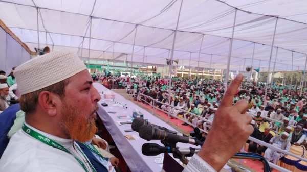 কুমিল্লায় জামায়াতে ইসলামীর কর্মী সম্মেলনে মাওলানা রফিকুল ইসলামের ক্ষোভপূর্ণ বক্তব্য : ফ্যাসীবাদের উত্থানের বিরুদ্ধে হুঁশিয়ারি