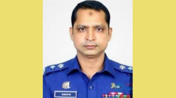 এসপি নিজেই ইয়াবা ব্যবসায় জড়িত!