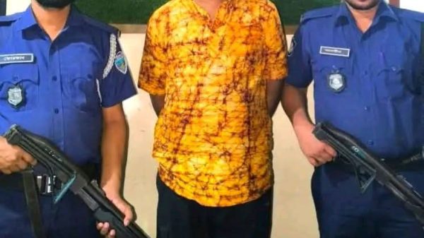 বরুড়ার শীর্ষ মাদক ব্যবসায়ী রাজা মিয়া গ্রেফতার