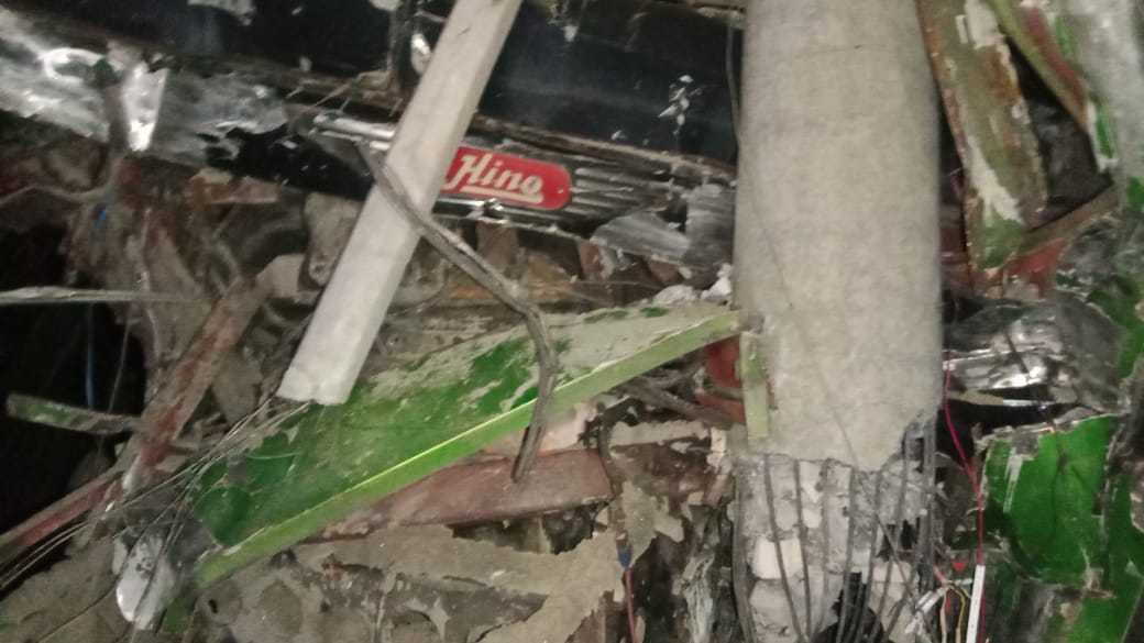 জোনাকী এক্সপ্রেসের ধাক্কায় পিলার উপড়ে নি’হ-ত ১ আহত শতাধিক