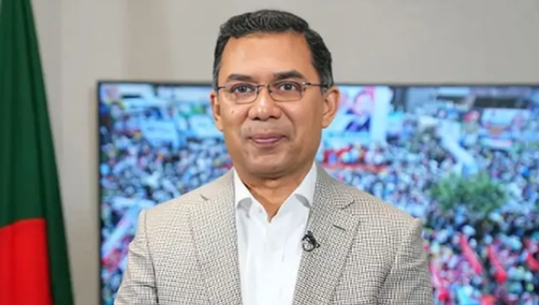 তারেক রহমানের পক্ষে বগুড়া-৬ আসনে মনোনয়ন ফরম সংগ্রহ