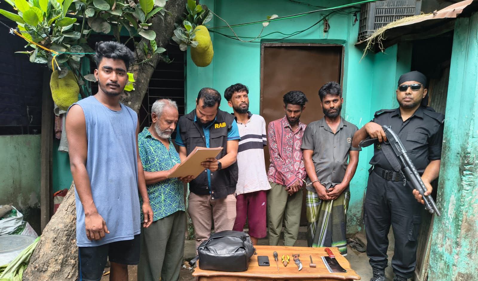 কুমিল্লায় বুলেট বৈরাগীর মৃত্যু তদন্তে যৌথ টিমের অগ্রগতি তিনজন গ্রেফতার
