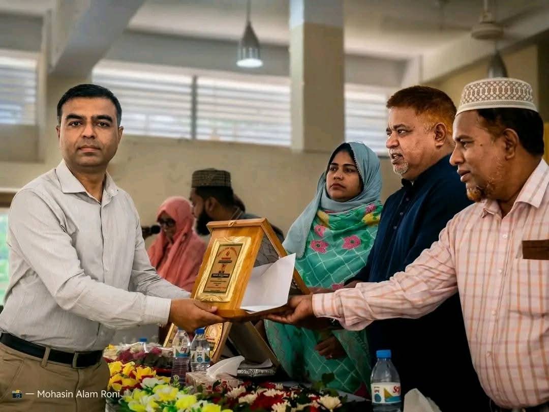 নাসিরনগরে টানা ১২তম বারের মতো ‘শ্রেষ্ঠ শ্রেণি শিক্ষক’ পলাশ মজুমদার
