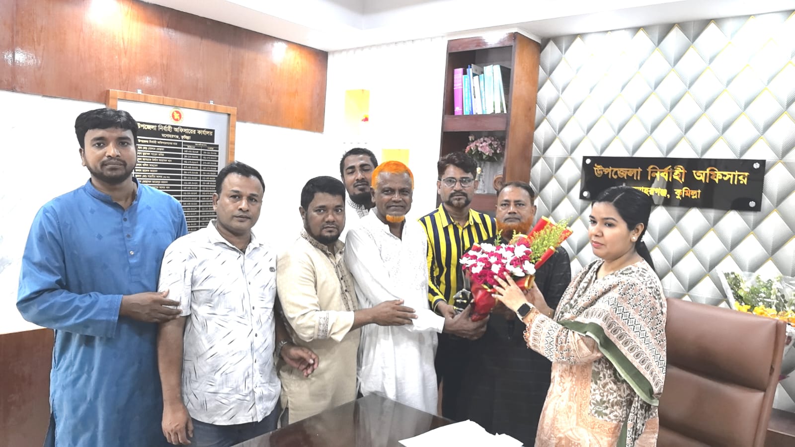 মনোহরগঞ্জ ইউএনও’র সঙ্গে উন্নয়ন ফোরামের প্রতিনিধিদলের সৌজন্য সাক্ষা